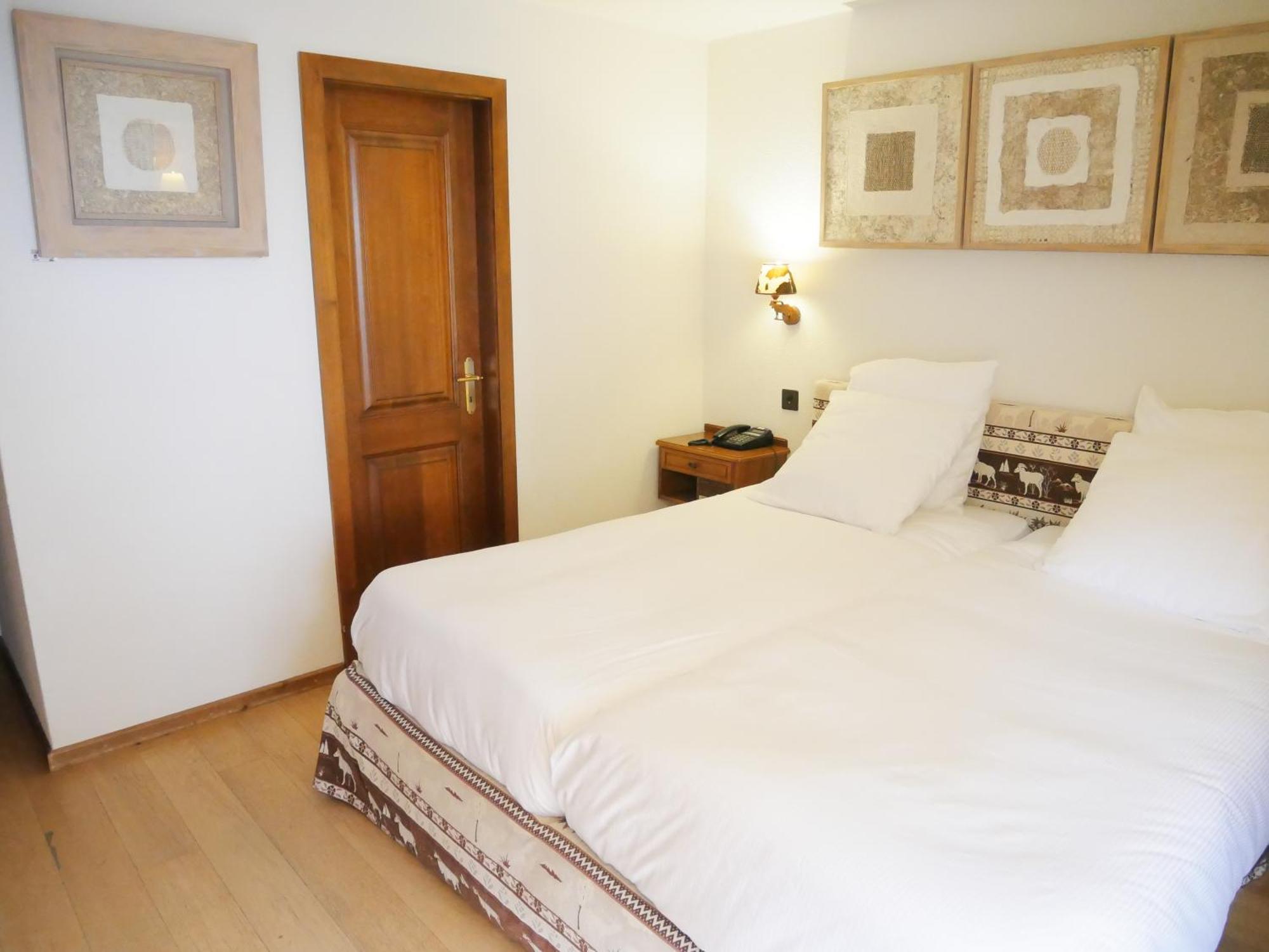 Between Boutique Hotel Chamoson Exterior foto